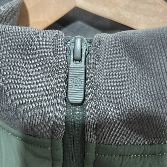 Lululemon jacket - Picture 7 of 10